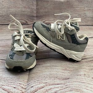 Toddler Baby Grey New Balance 991 - Size 4